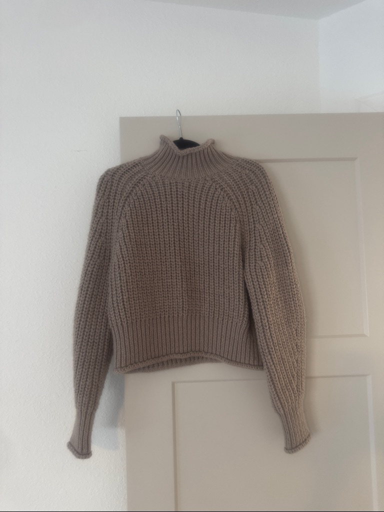 Turtleneck Chunky Knit Sweater - Taupe Size M